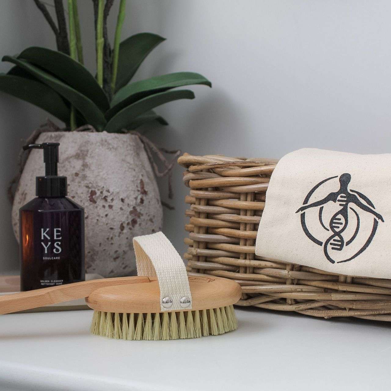 Ionic Copper Body Brush