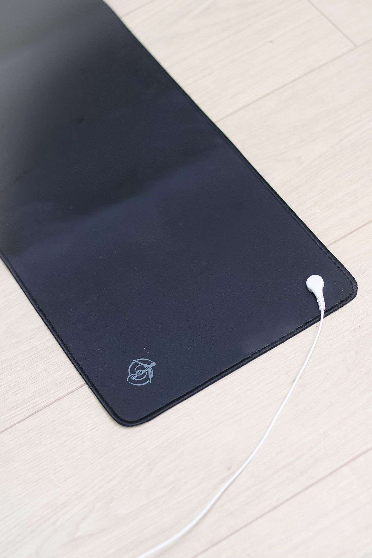 Grounding Desk/Foot Mat